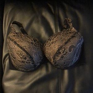 Cacique Bra. Size 42DD. Full coverage.